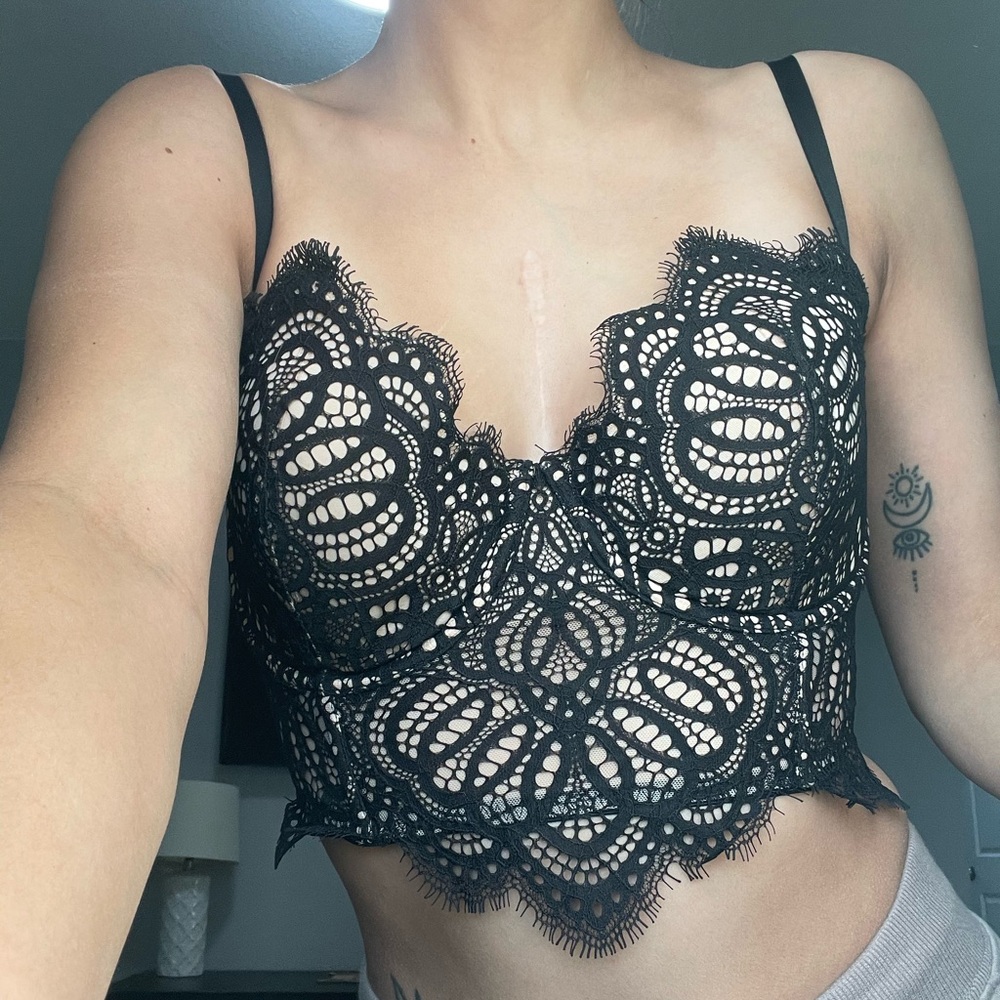 Black and Nude Corset Crop Top